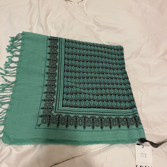 Zara,scarf size M brand new with tag - Picture 4 of 5